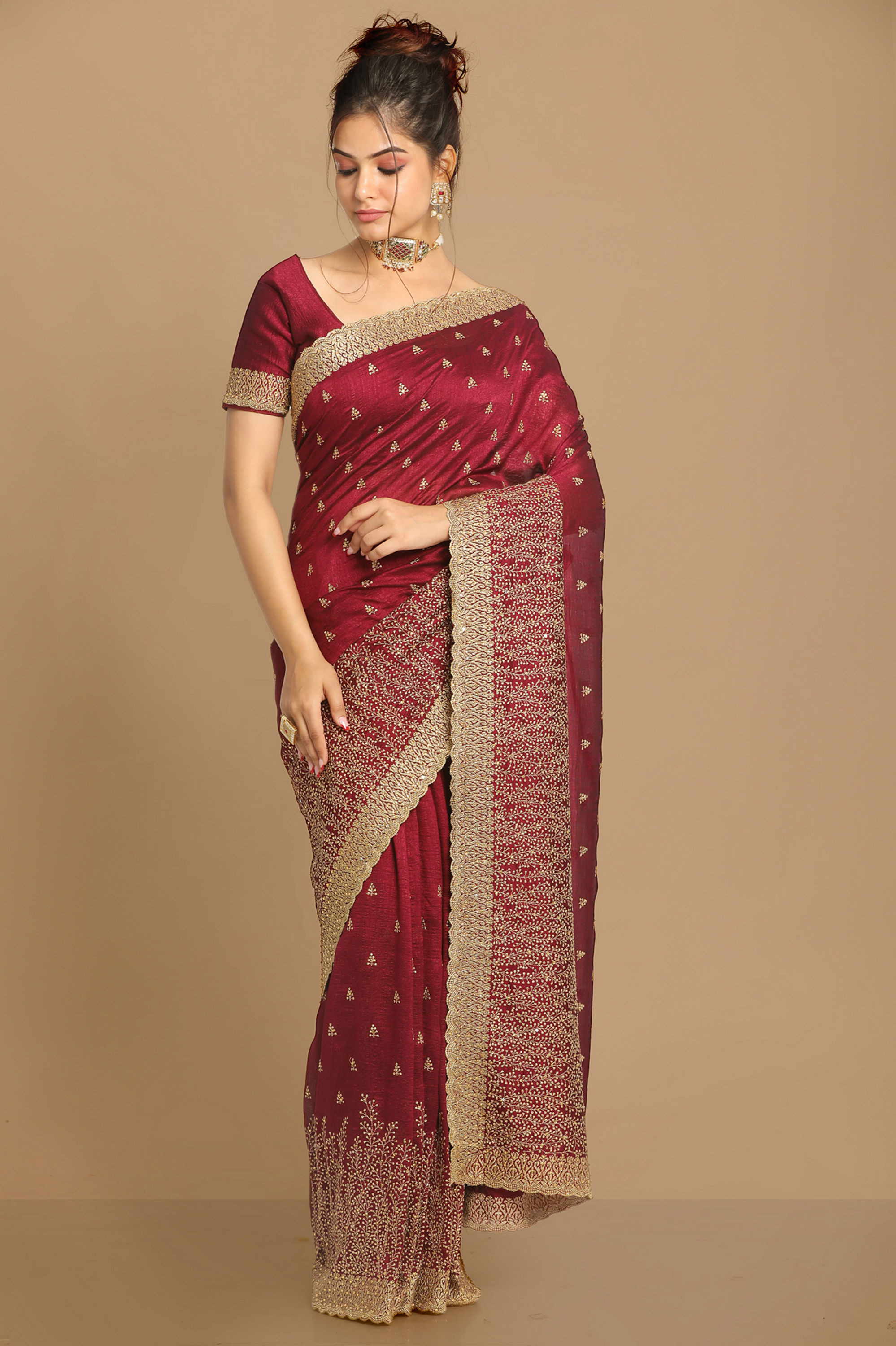 Mohey Women Sensational Wine Saree