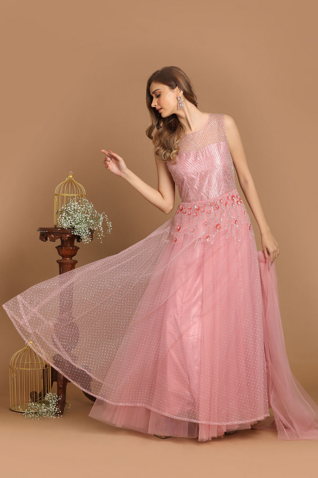 alt message - Mohey Women Princessy Pink Gown image number 0