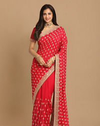 Mohey Women Enigmatic Rani Pink Saree