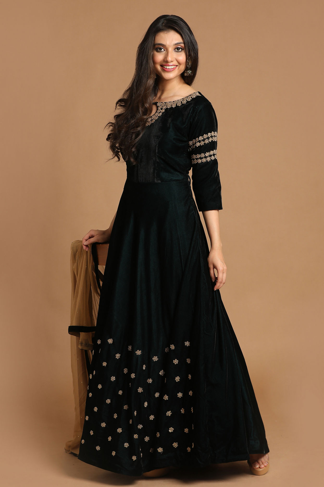 Mohey Women Bottle Green Velvet Gown