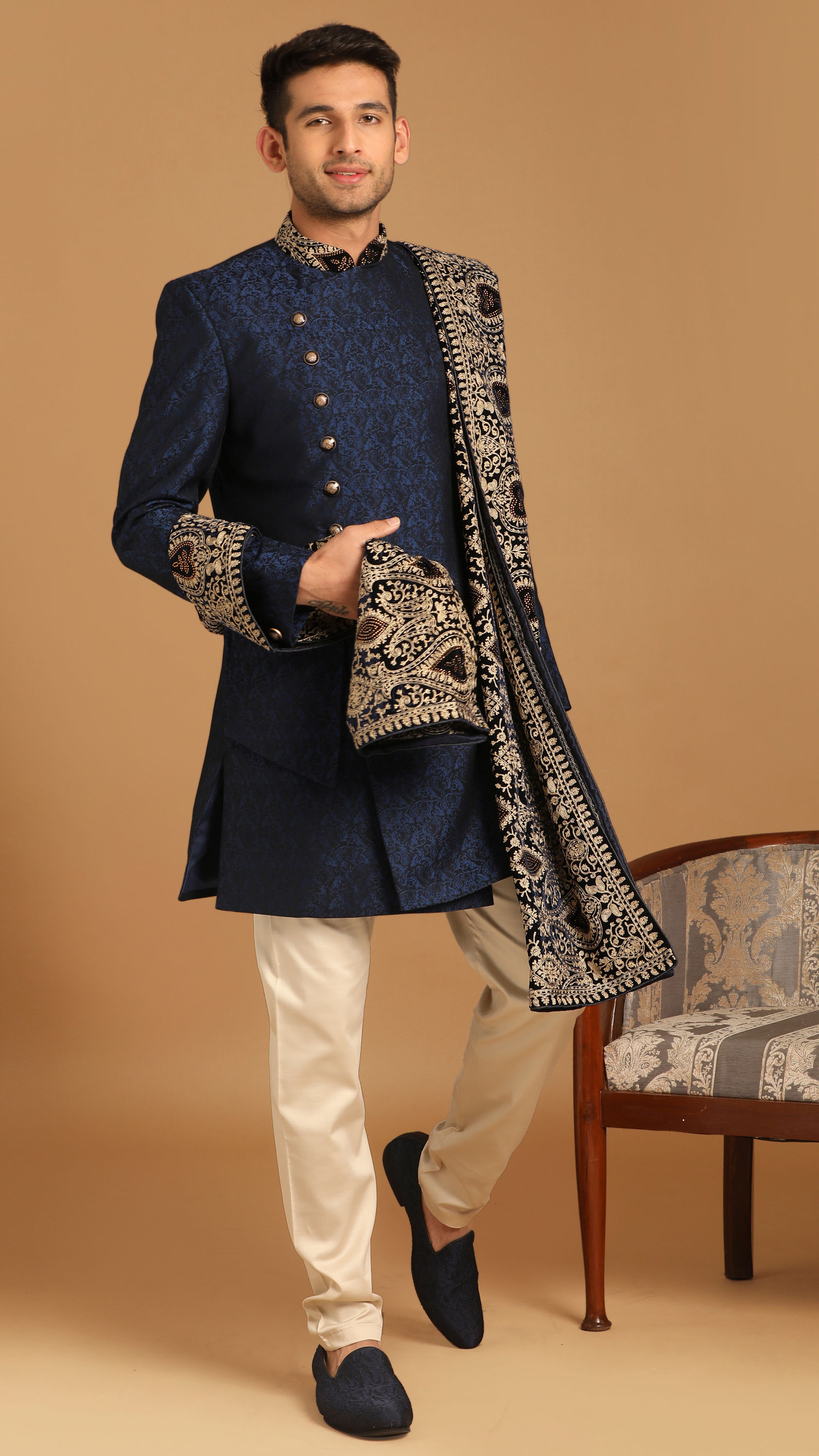 Manyavar Men Dark Blue Indo Western With Dupatta