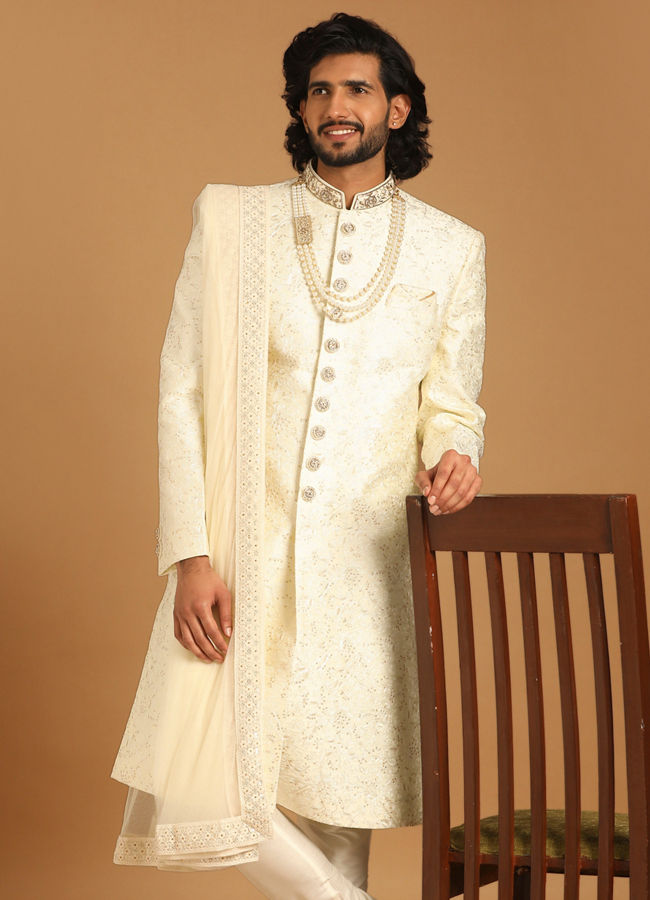 Self Design Off White Sherwani With Dupatta image number 1