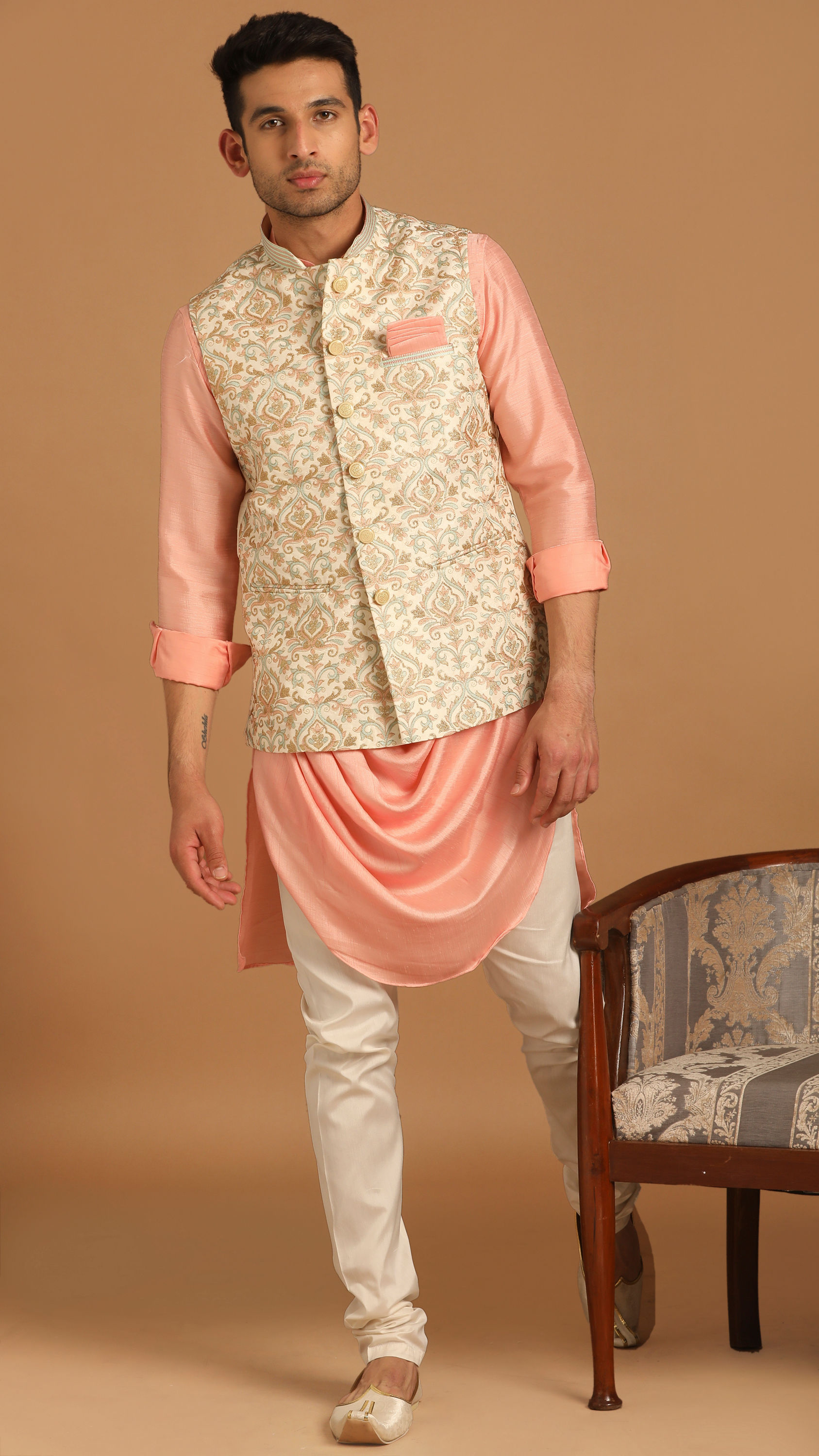 Manyavar Men Cream And Gajaree Kurta Jacket Set