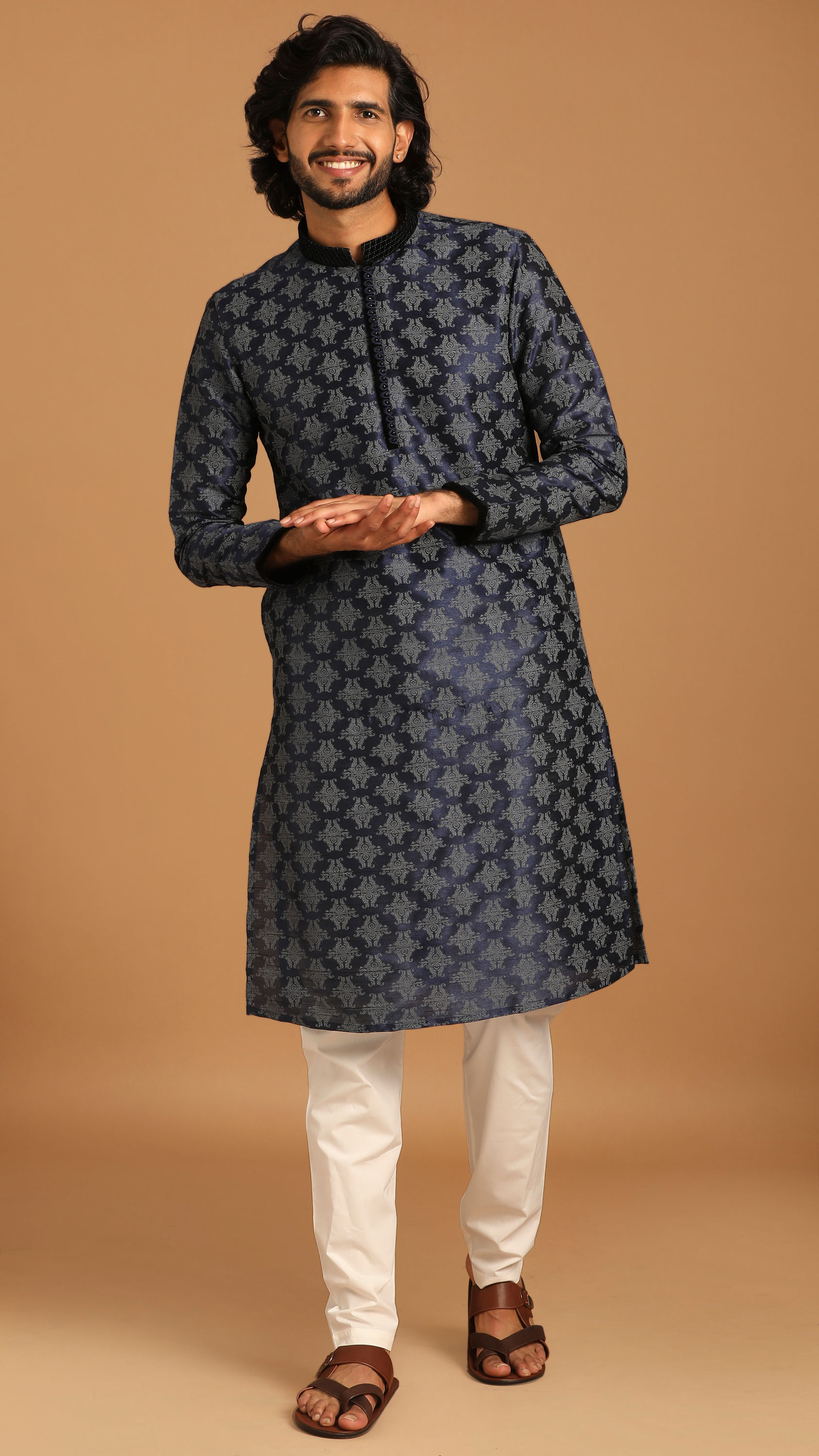 Manyavar Men Royal Blue Self Design Kurta Pajama