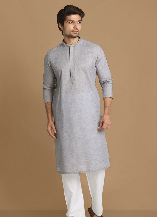 alt message - Manyavar Men Shale Grey Solid Kurta Set image number 1