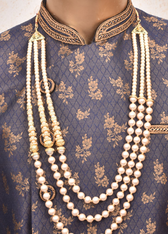 Manyavar Men Attractive Fawn Mala