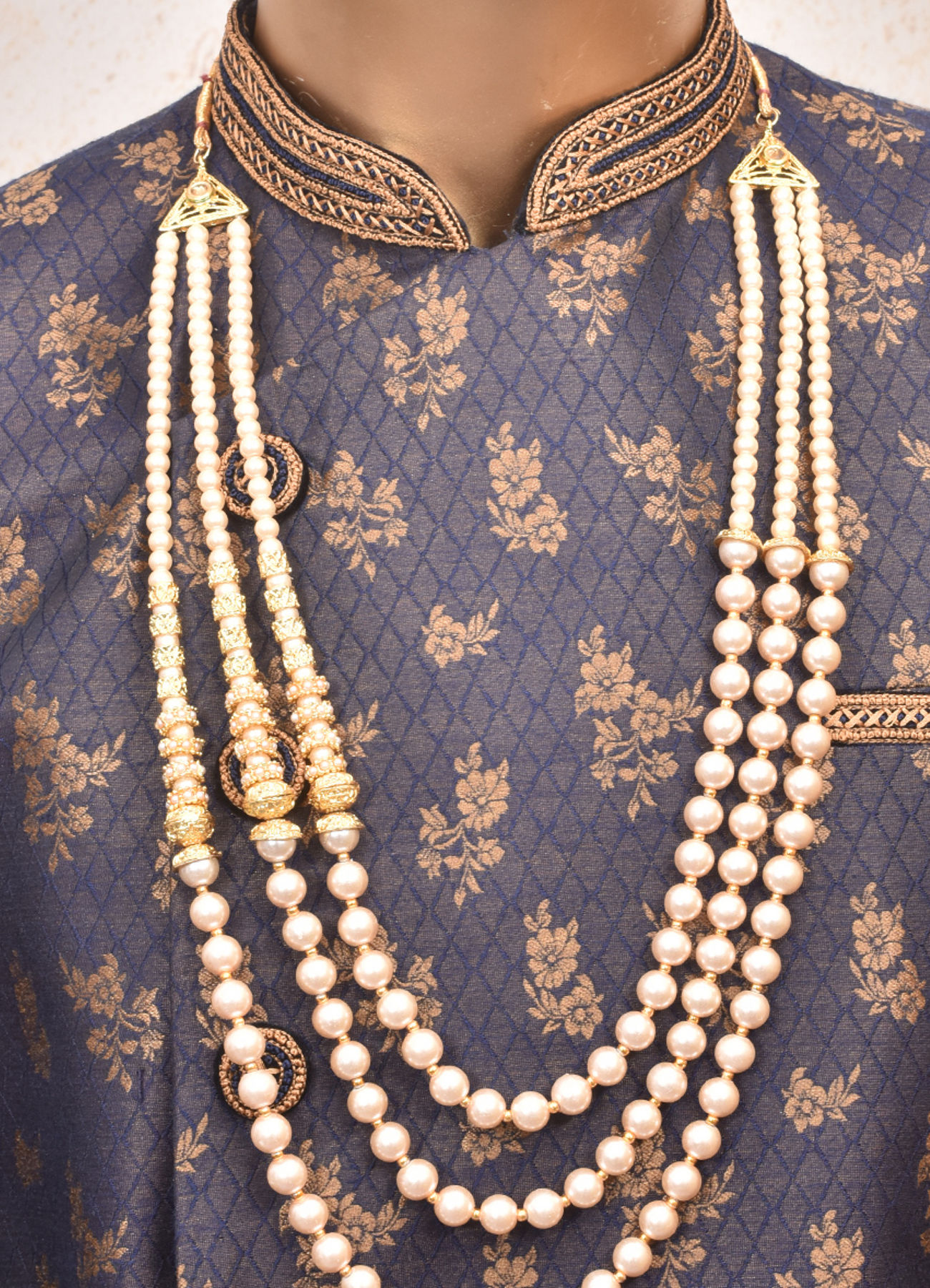 Manyavar Men Attractive Fawn Mala