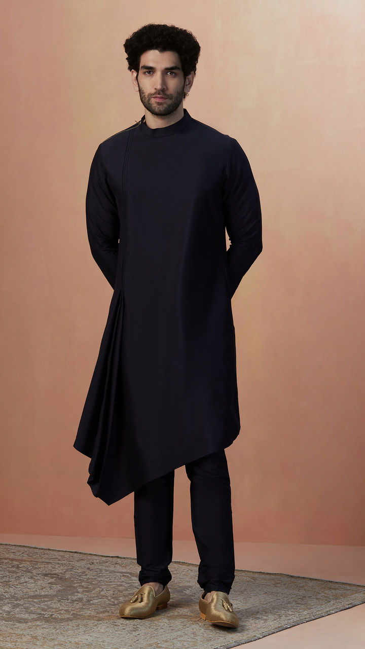 Manyavar Men Dark Blue And Maroon Self Design Draped Indo Western