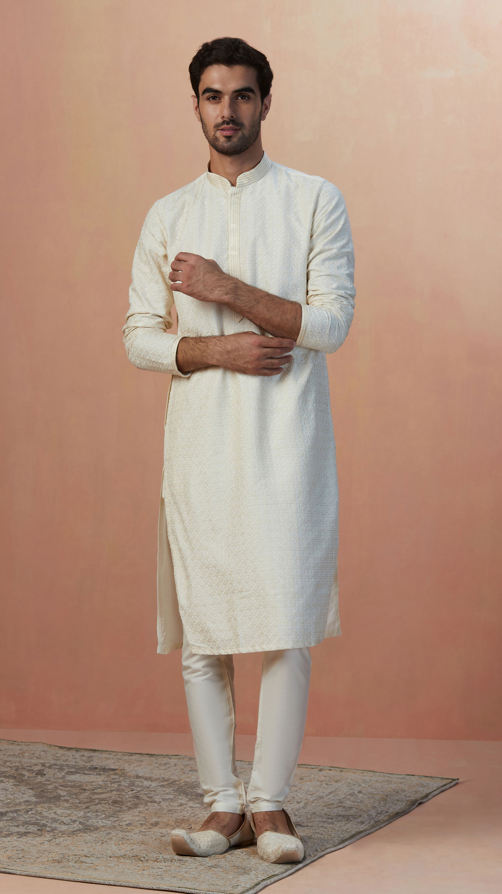 Manyavar Men Sesame White Self Embroidered Kurta Pajama