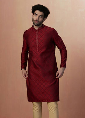 alt message - Manyavar Men Merlot Red Jacquard Kurta Pajama image number 1