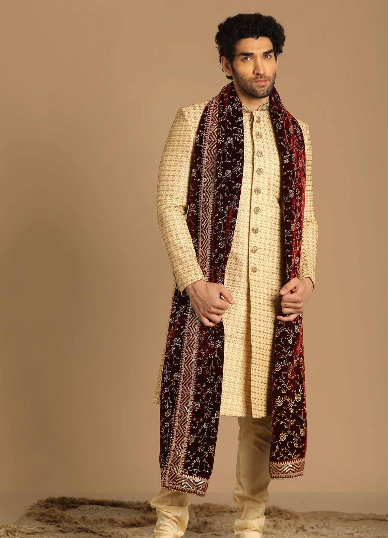 Manyavar Men Nouvelle Beige Sherwani