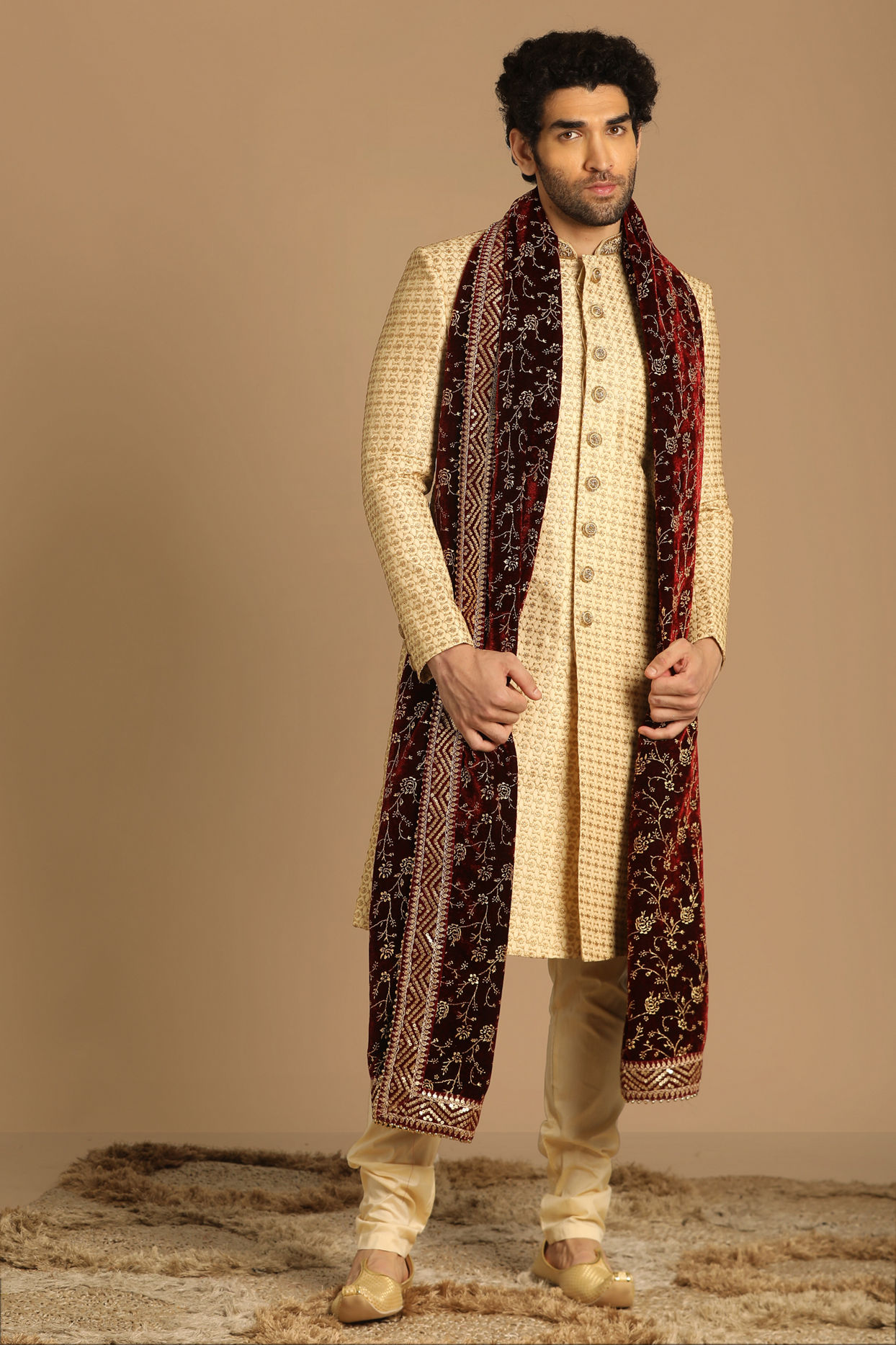 Manyavar Men Nouvelle Beige Sherwani