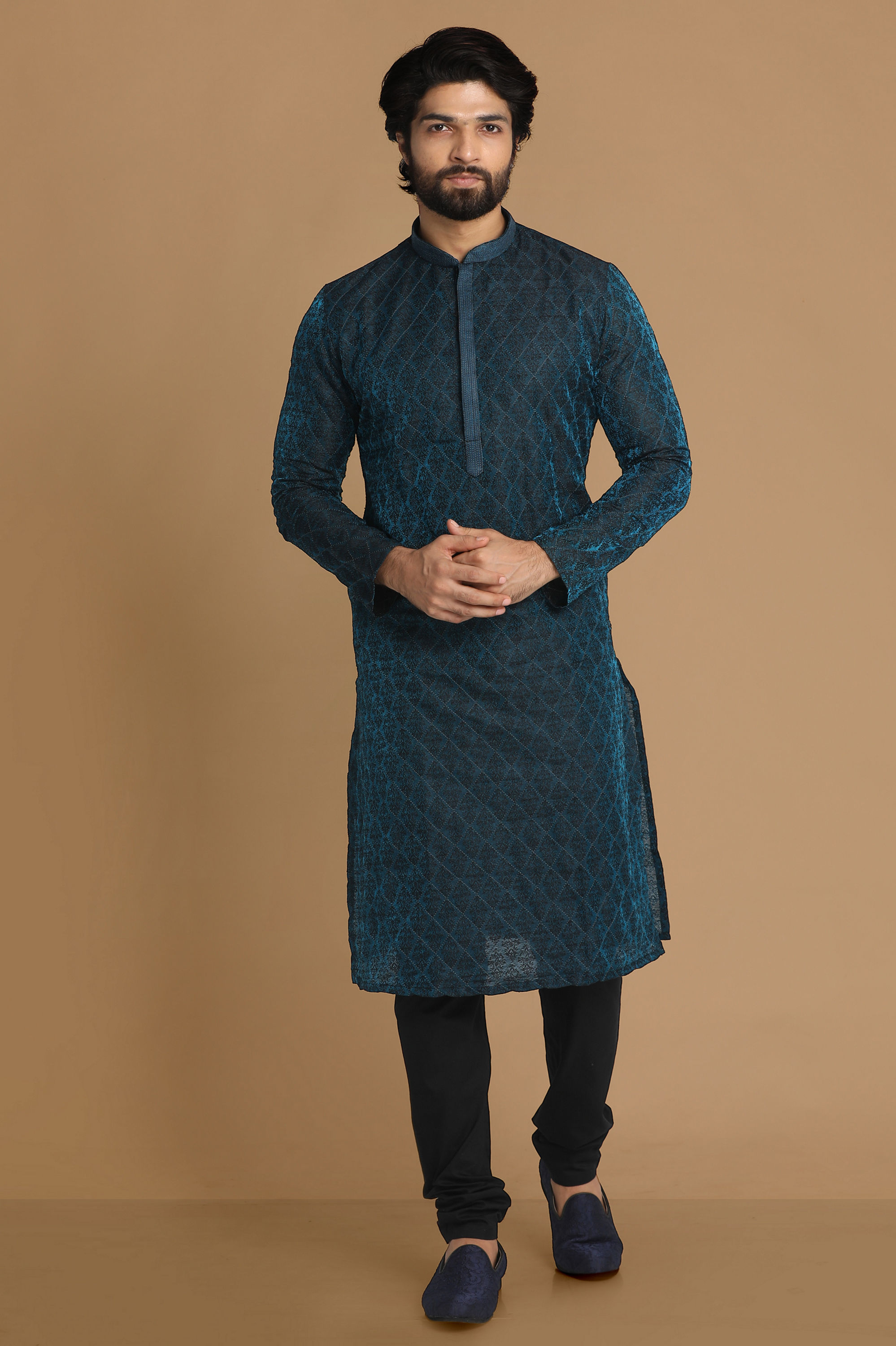 Manyavar Men Classy Feroze Kurta Pajama