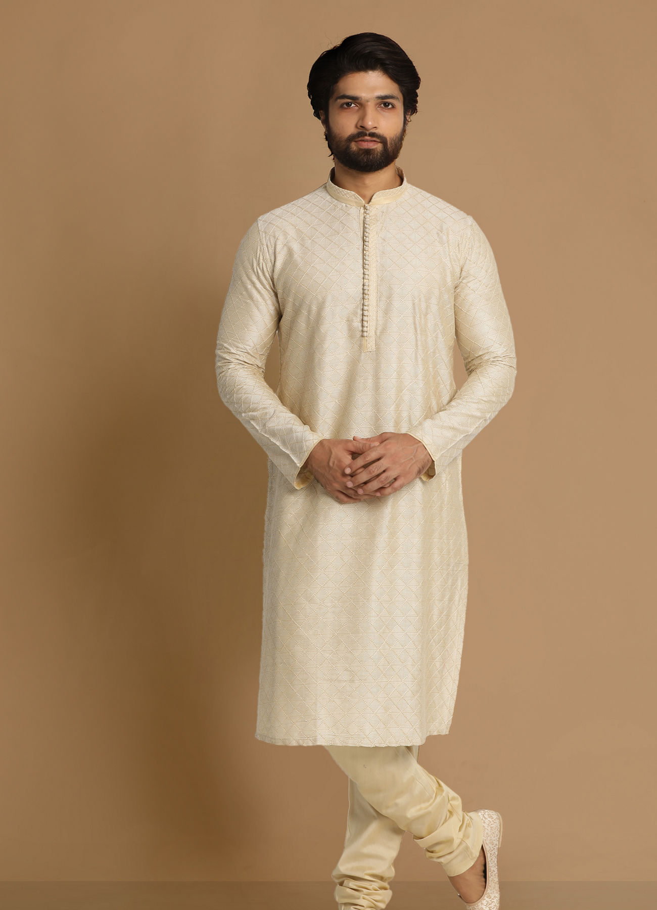 Manyavar Men Ivory Thread Embroidered Kurta Pajama