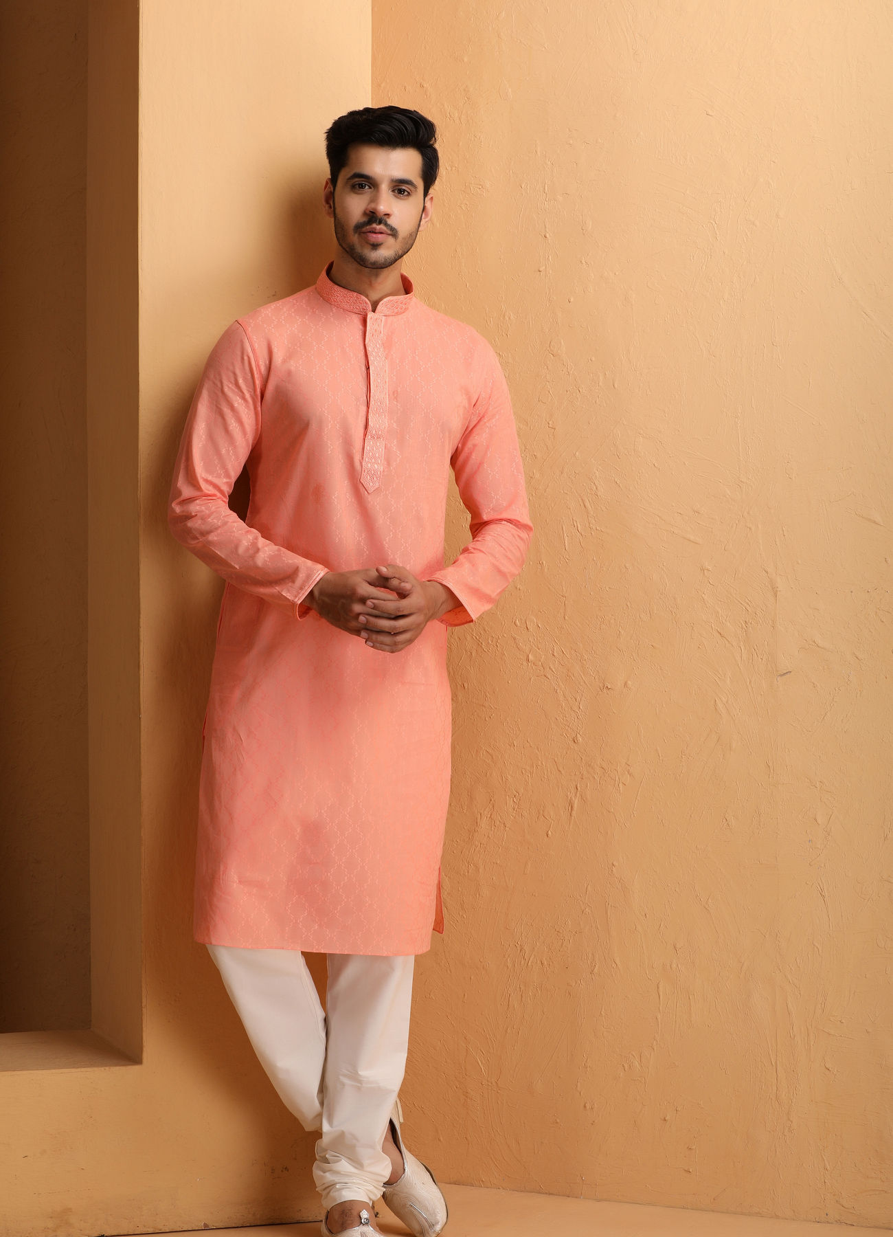 Manyavar Men Rose Pink Self Motif Kurta Set