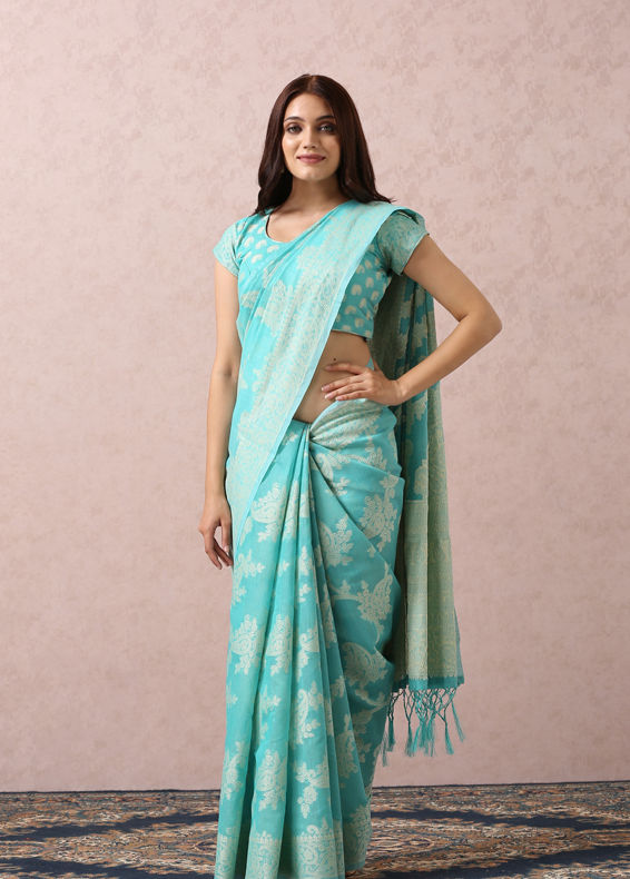 Mohey Women Teal Blue Printed Saree