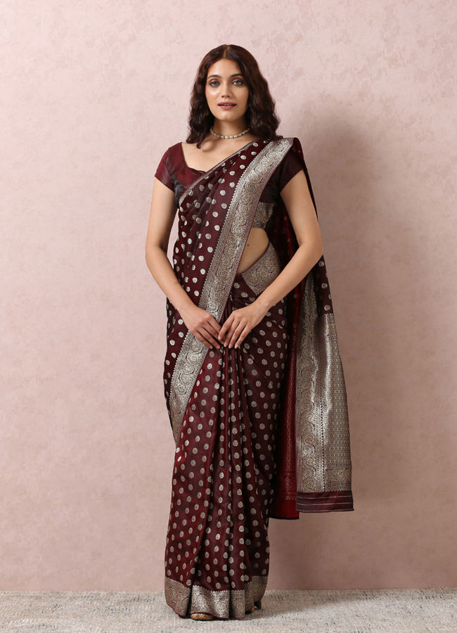 alt message - Mohey Women Maroon Art Silk Saree With Golden Motifs image number 0