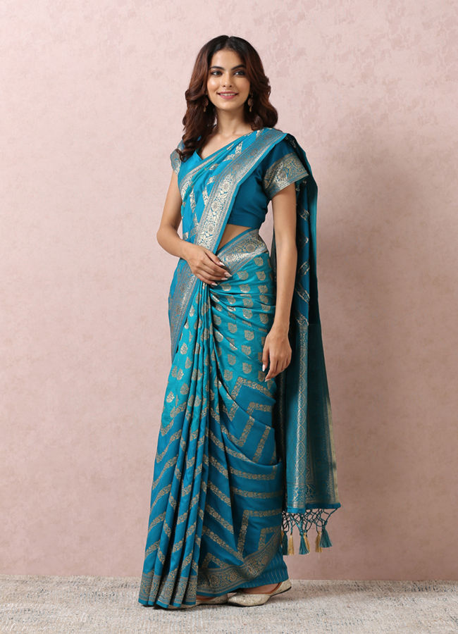 alt message - Mohey Women Teal Blue Golden Motif Saree image number 3