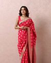 Mohey Women Rani Golden Motif Saree
