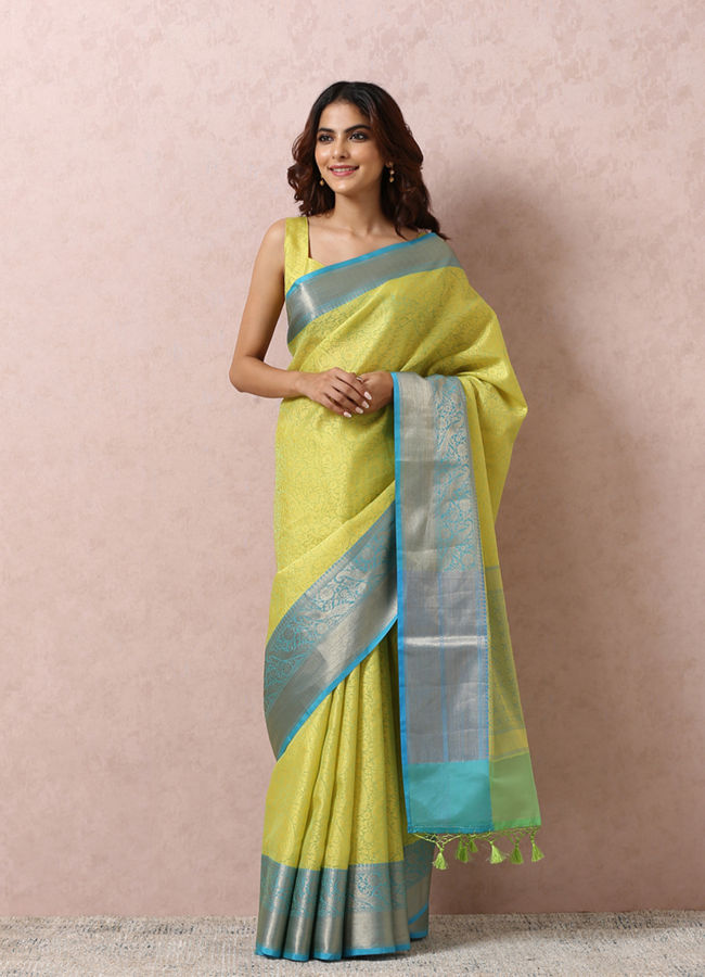 Mohey Women Green Printed Saree image number 0