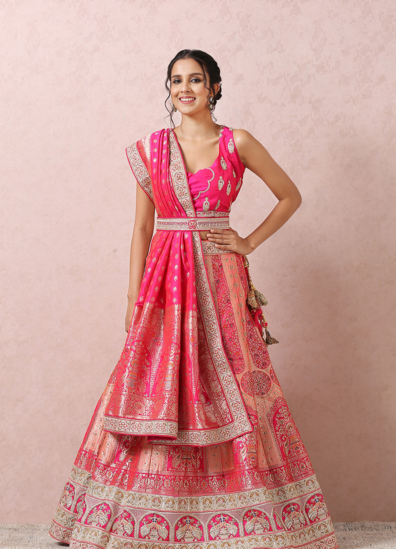 Mohey Women Stone Embellished Pink Benarasi Lehenga