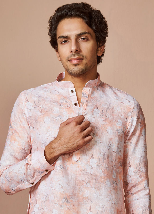 alt message - Manyavar Men Light Pink Floral Kurta image number 0