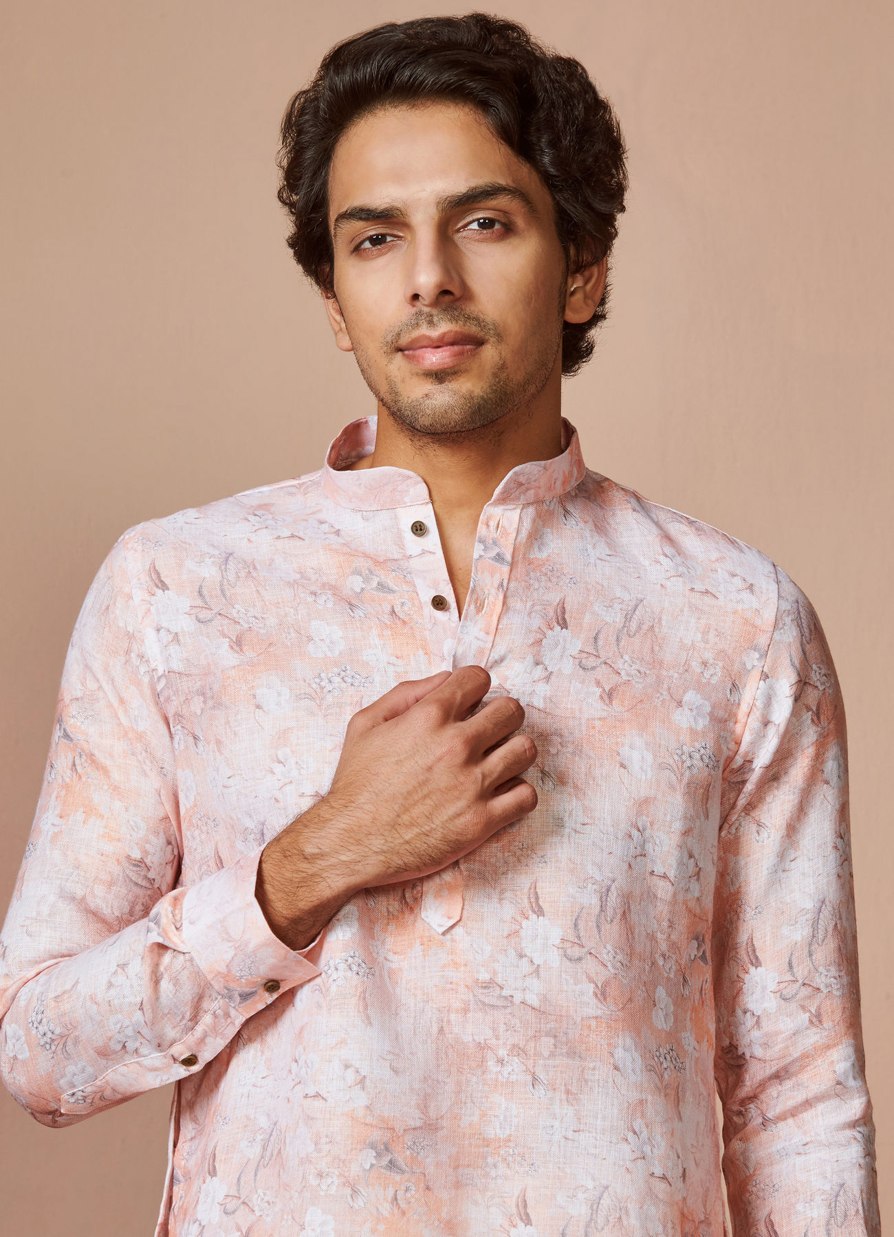 Manyavar Men Light Pink Floral Kurta