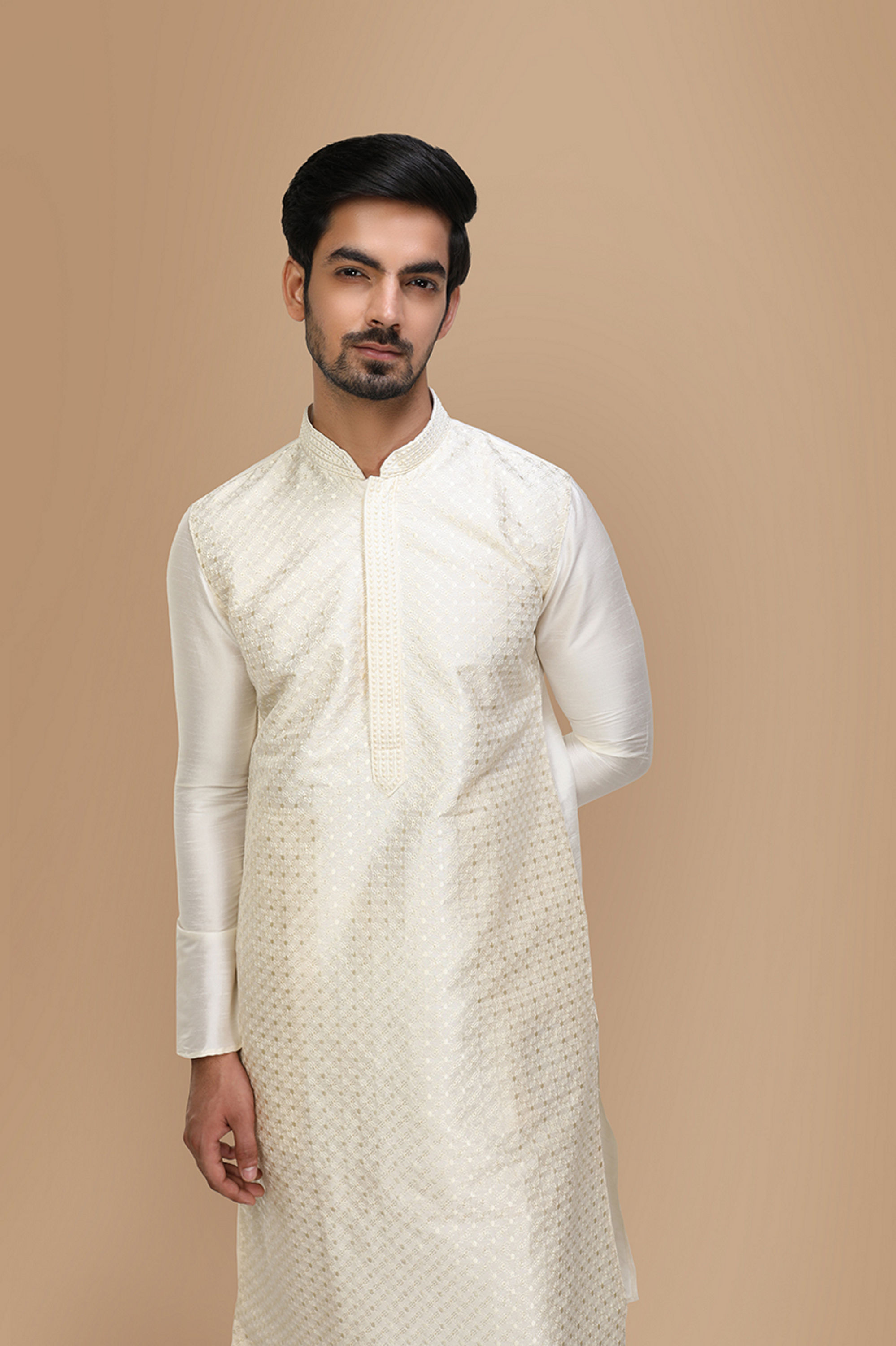 Manyavar Men Off White Self Design Kurta Set