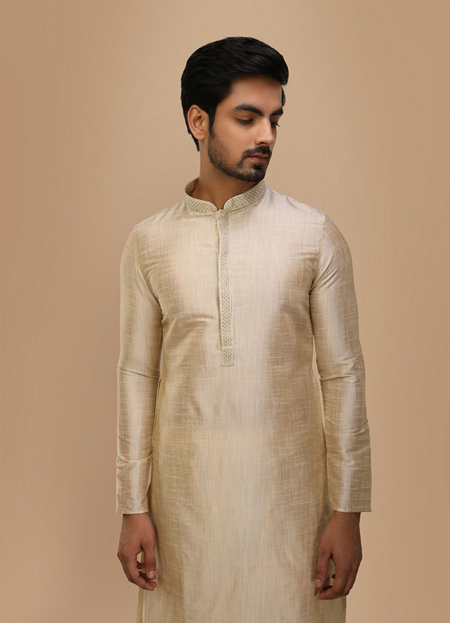 alt message - Manyavar Men Green Art Silk Embroidered Kurta Set image number 0