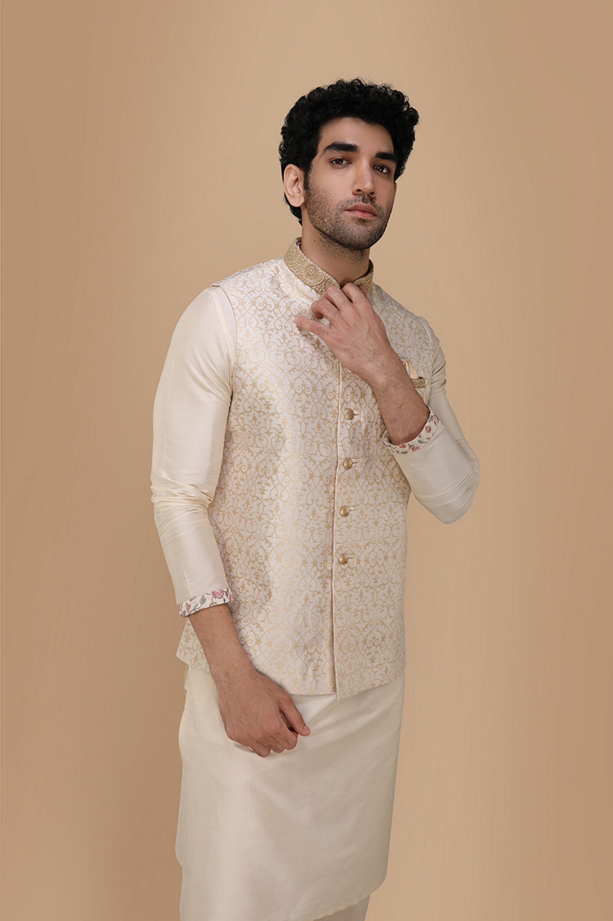 Manyavar Men Traditional Off White Jacket