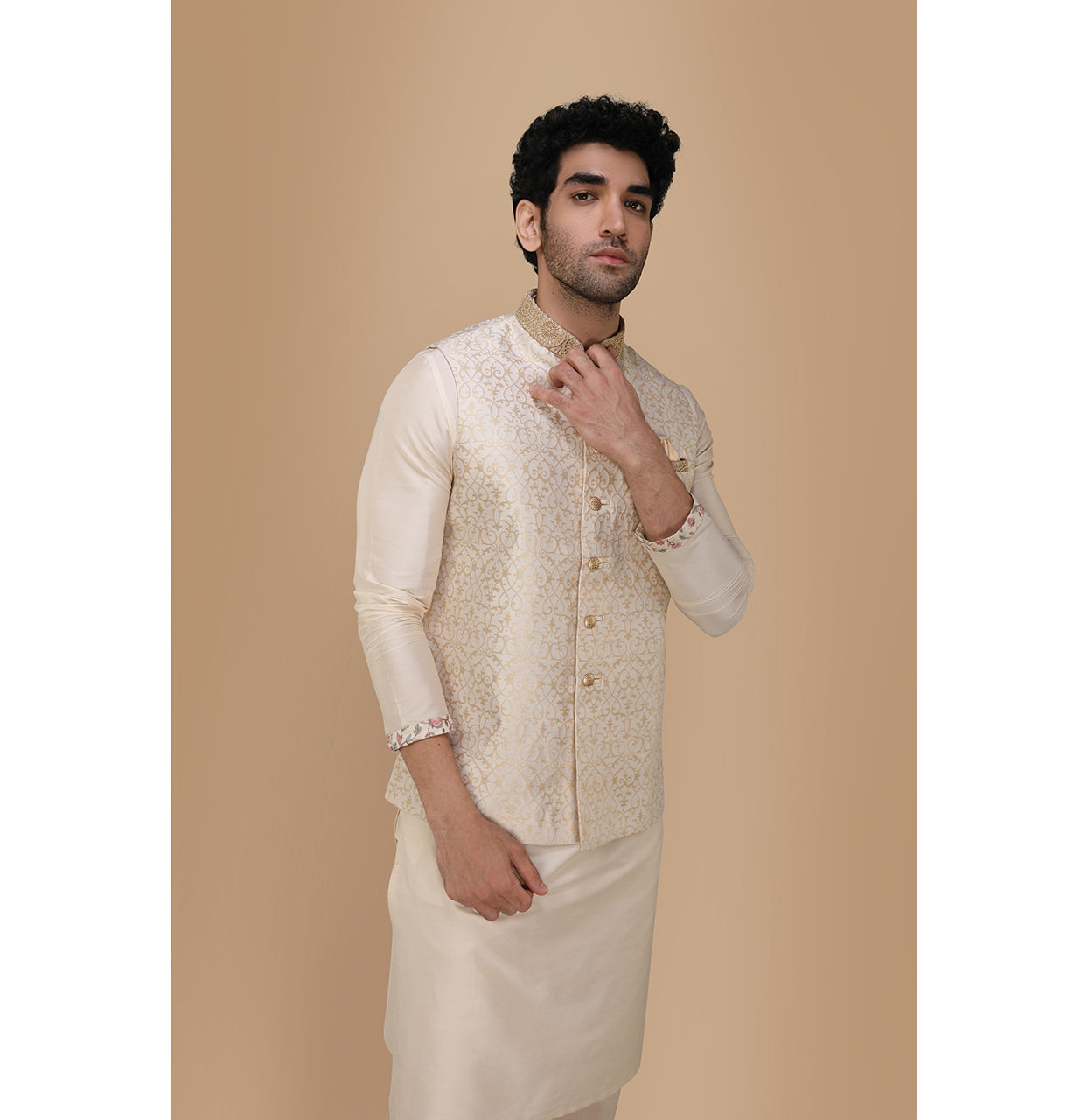 Manyavar Men Traditional Off White Jacket