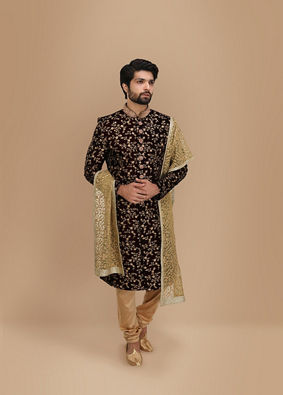 Manyavar Men Maroon Embroidered Groom Sherwani