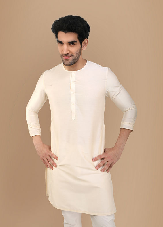 Manyavar Men Pearl White Solid Kurta