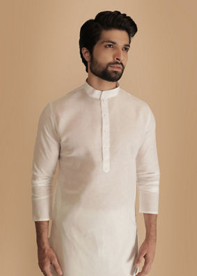 Manyavar Men Pearl White Solid Kurta Set