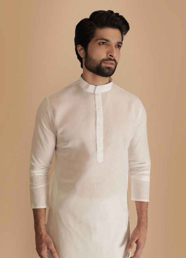 Manyavar Men Pearl White Solid Kurta Set image number 0