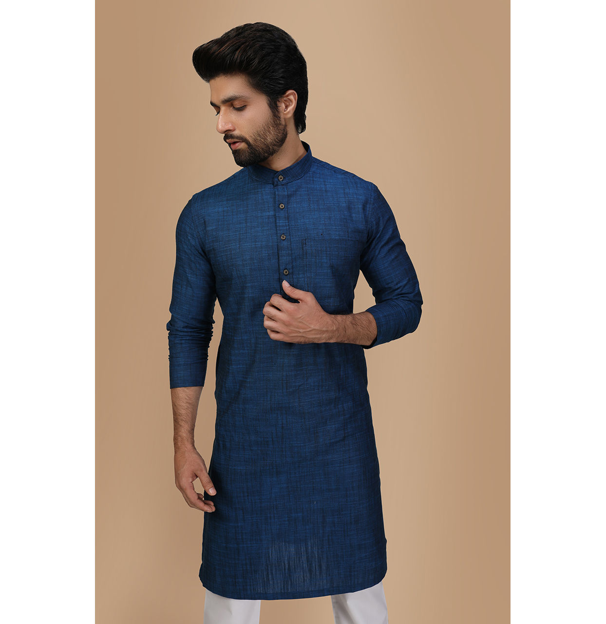 Manyavar Men Minimalist Blue Cotton Blend Kurta