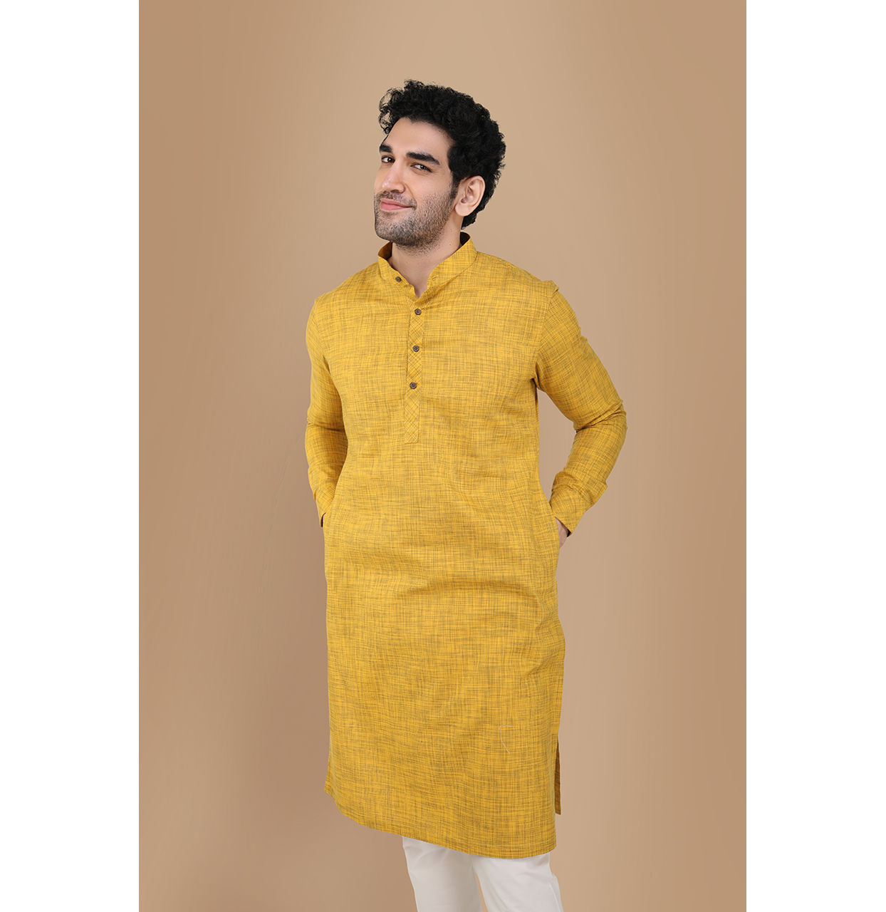 alt message - Manyavar Men Stylish Orange Kurta image number 0