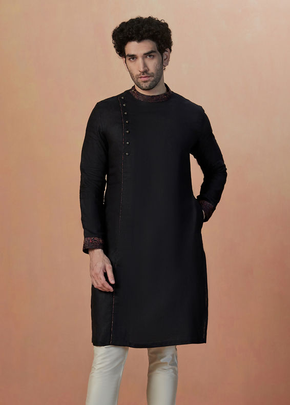 Manyavar Men Black Side Open Plain Kurta