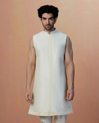 Manyavar Men Off White Sequins Embroidered Indo Western