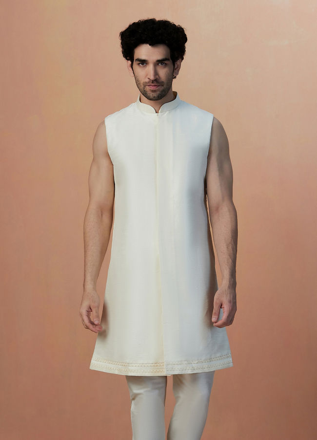 Manyavar Men Off White Sequins Embroidered Indo Western