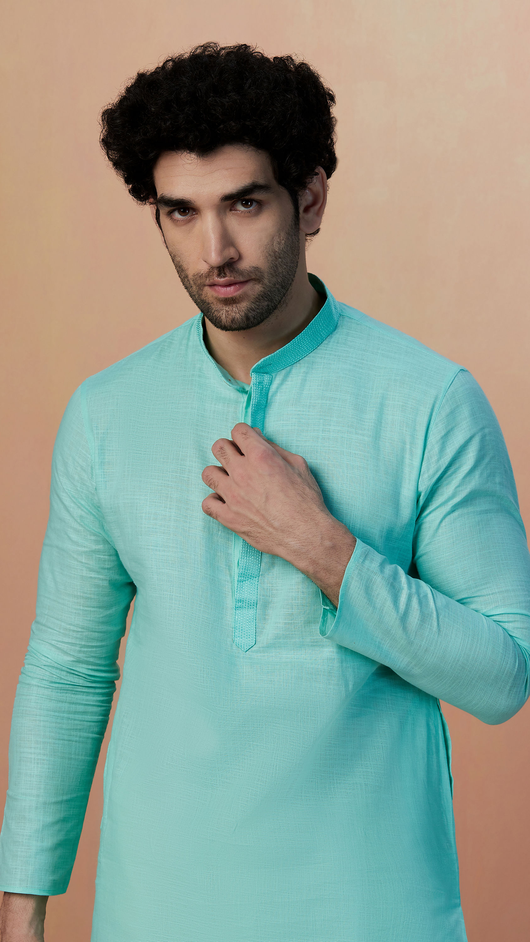 Manyavar Men Sea Green Plain Kurta Pajama