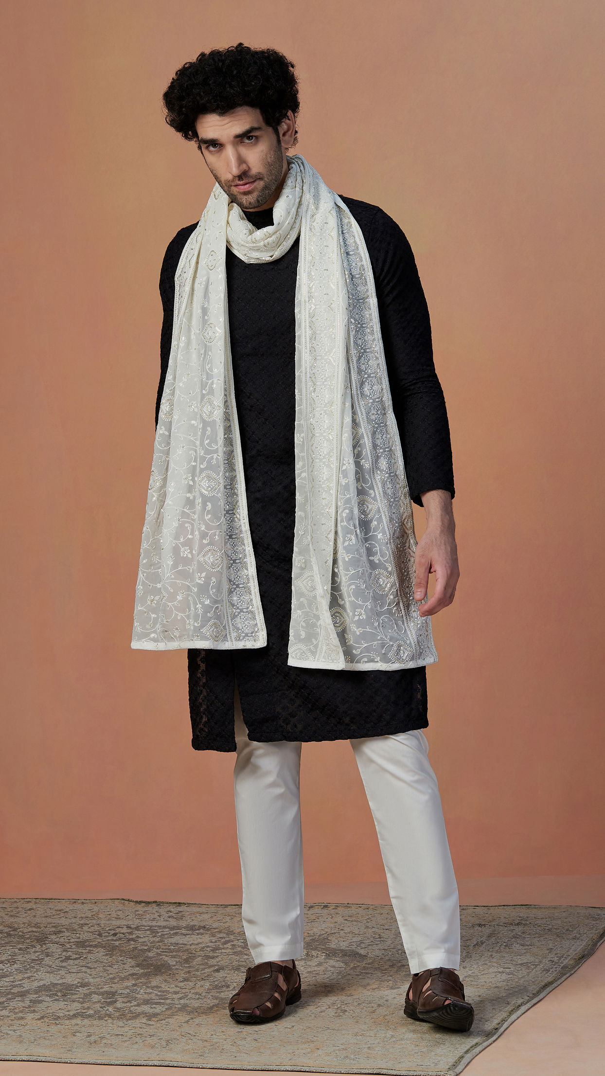Manyavar Men Black Chikankari Embroidered Kurta Pajama