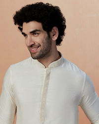 Manyavar Men White Self Design Kurta Pajama