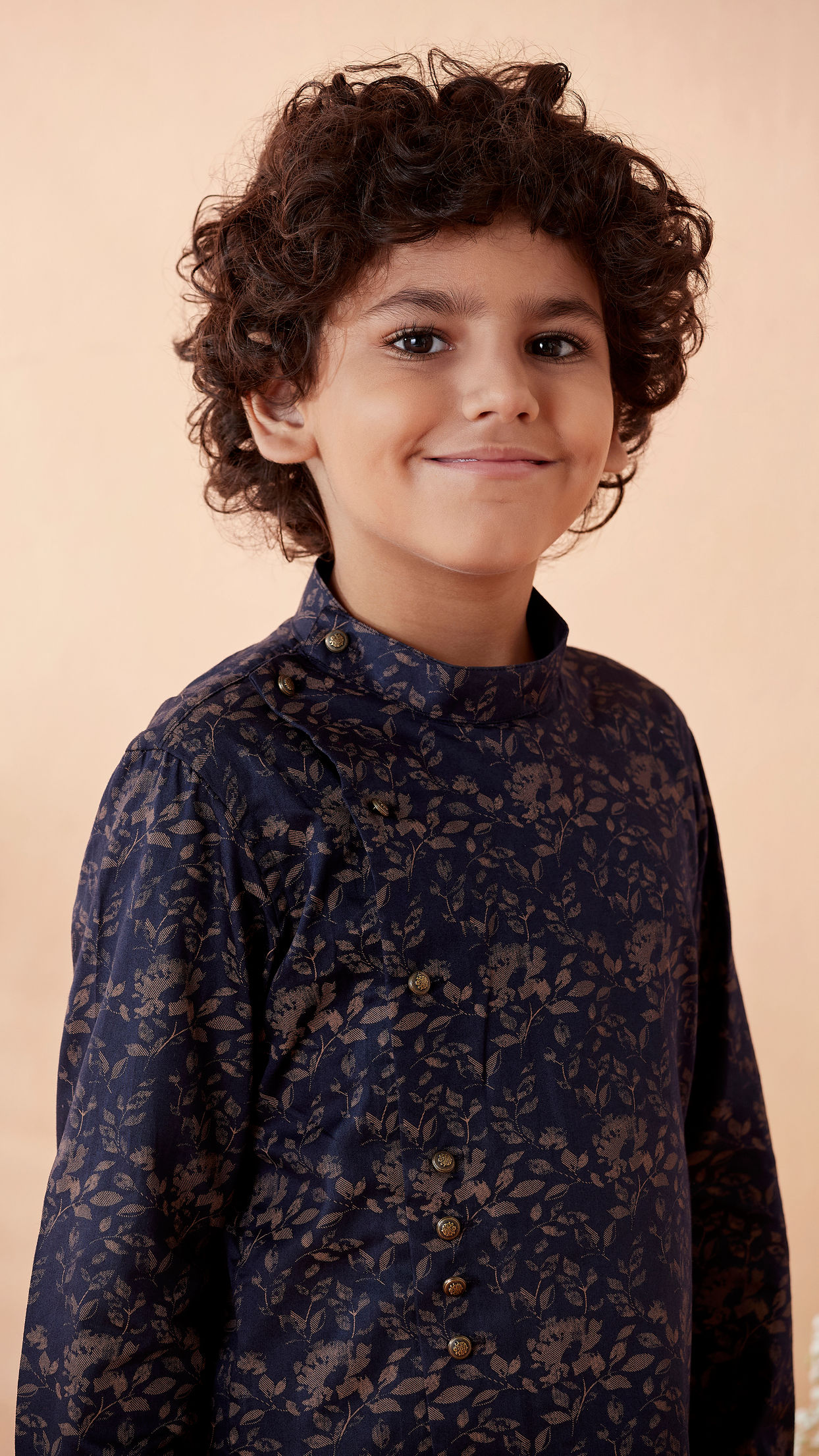 Manyavar Boys Boys Blue Floral Printed Side Open Kurta Set