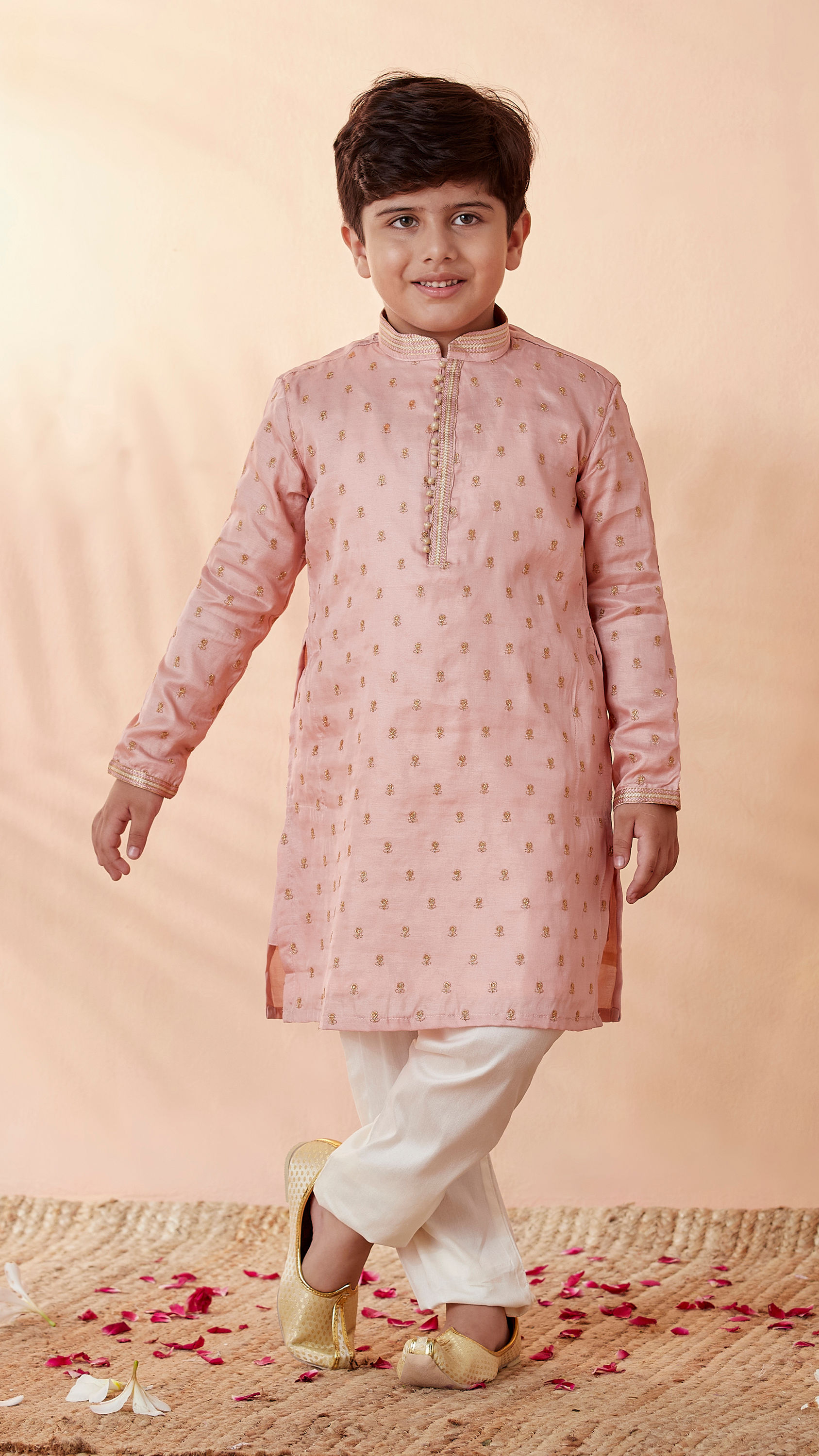 Manyavar Boys Boys Coral Pink Self Motif Kurta Set