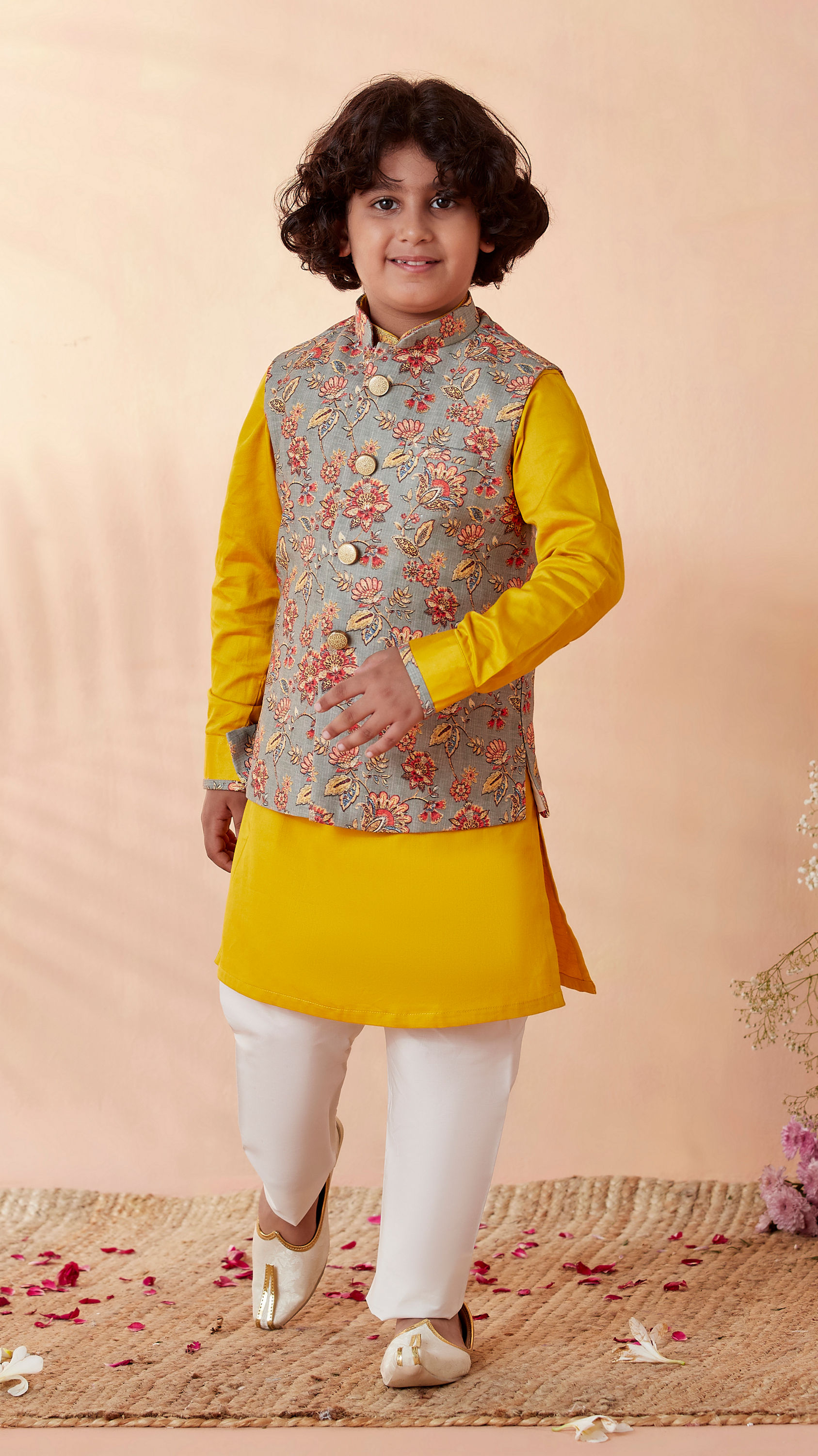 Manyavar Boys Boys Grey And Yellow Kurta Jacket Set