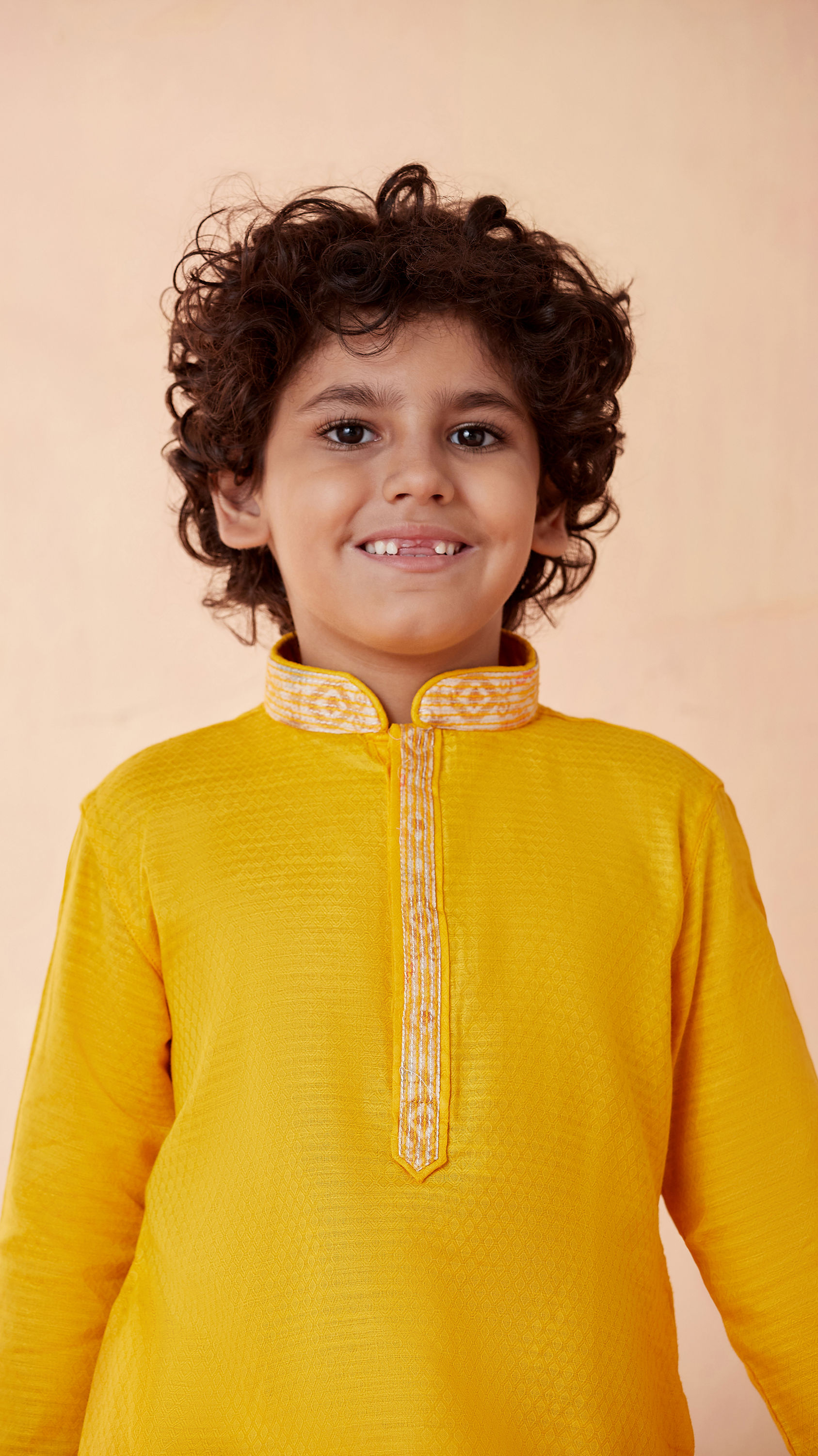 Manyavar Boys Boys Yellow Self Design Kurta Set