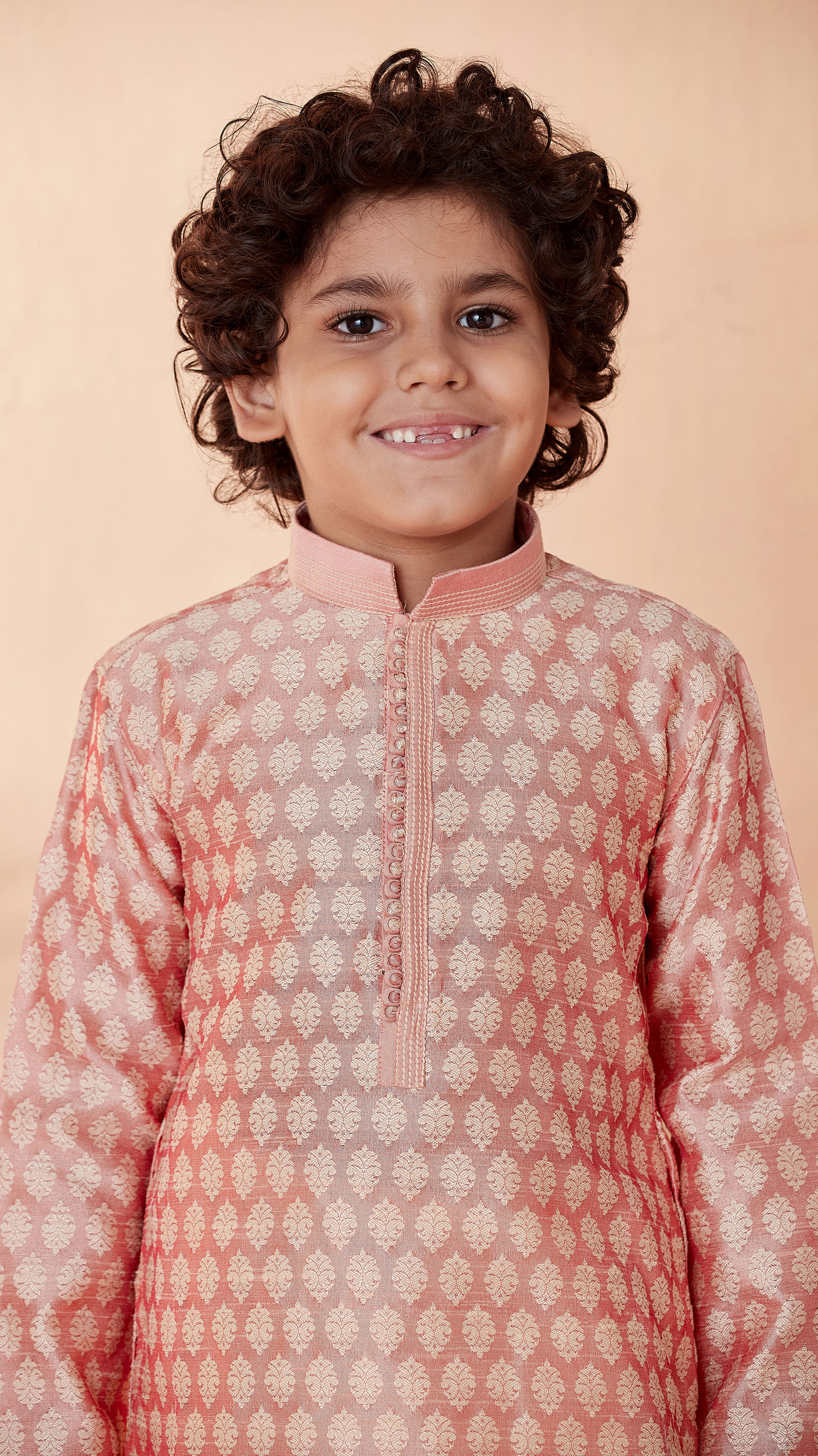 Manyavar Boys Boys Salmon Pink Jacquard Kurta Set