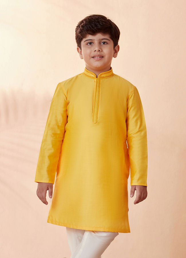 Manyavar kurta pajama online for kids