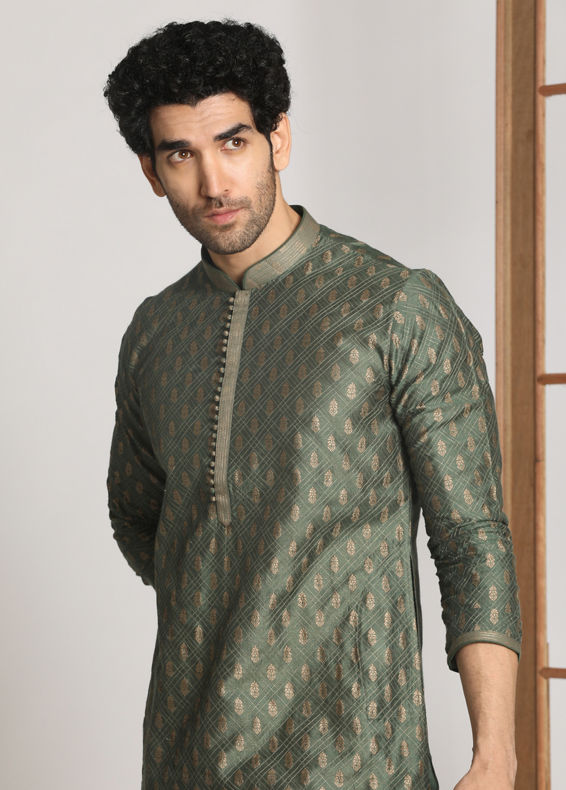 Manyavar Men Bottle Green Festive Kurta With Golden Motifs